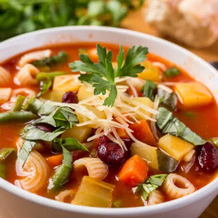 Zupa minestrone